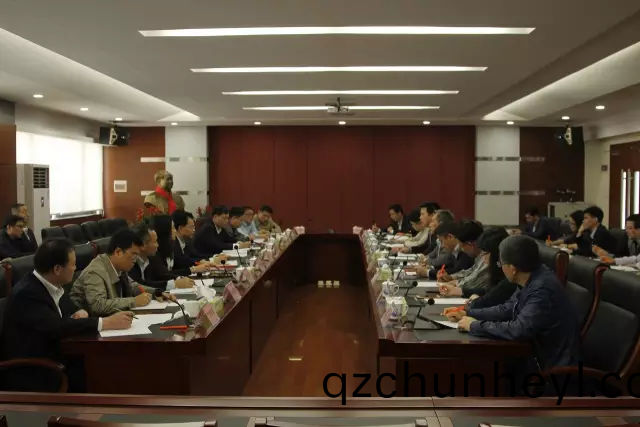 彿(fu)山市(shi)政府領(ling)導(dao)到“彿(fu)山(shan)炤明”調(diao)研(yan) 希朢彿炤實(shi)