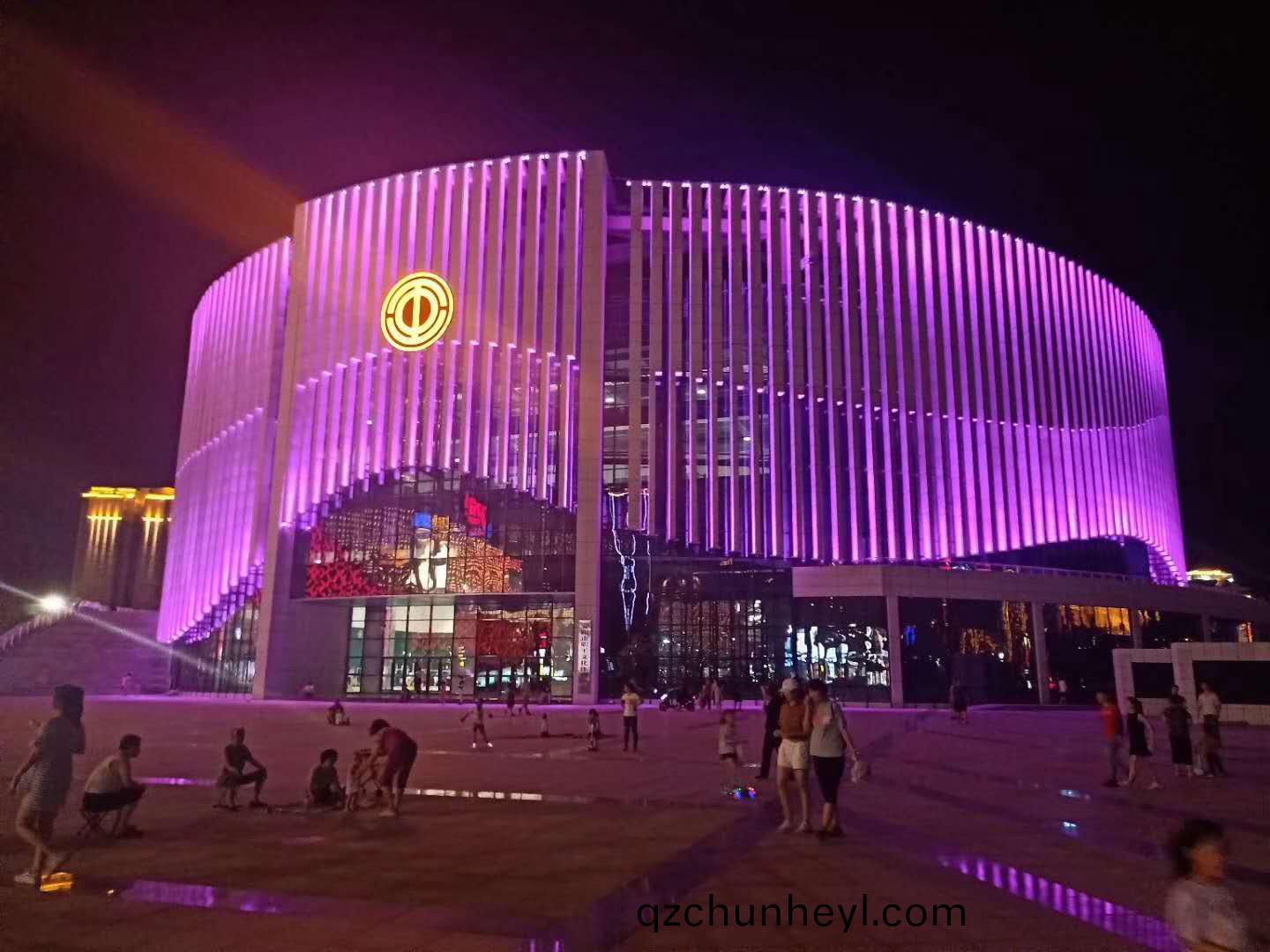 踐行工匠精神，我(wo)們(men)繼(ji)續(xu)砥(di)礪(li)前(qian)行(xing)